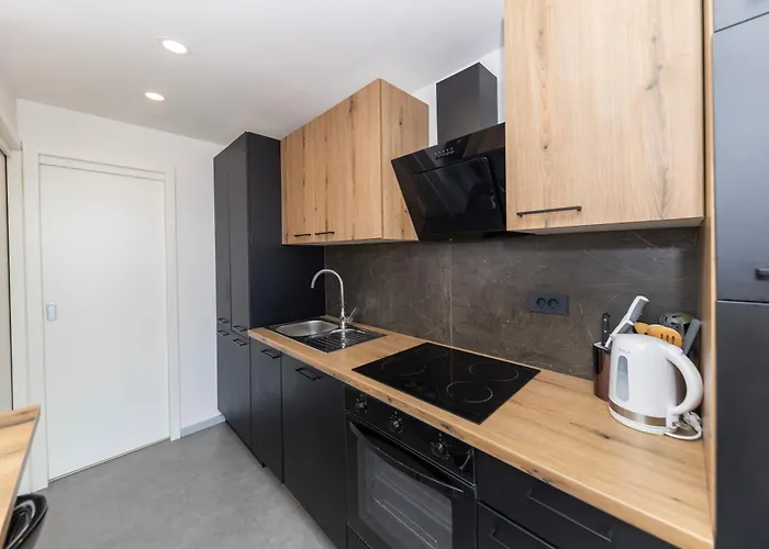 Paradisum Sub Sole אתר קמפינג טיסנו