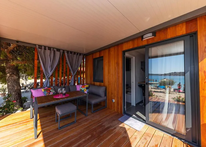 Campsite Paradisum Sub Sole Tisno